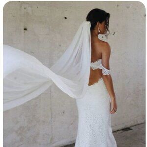 Grace Love Lace Gabriela silk chiffon cathedral veil NWT